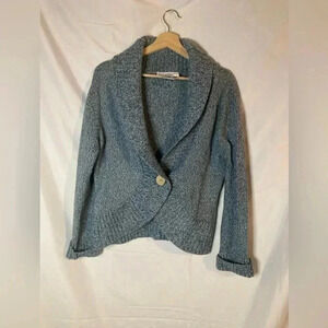 United States sweater with one button‎